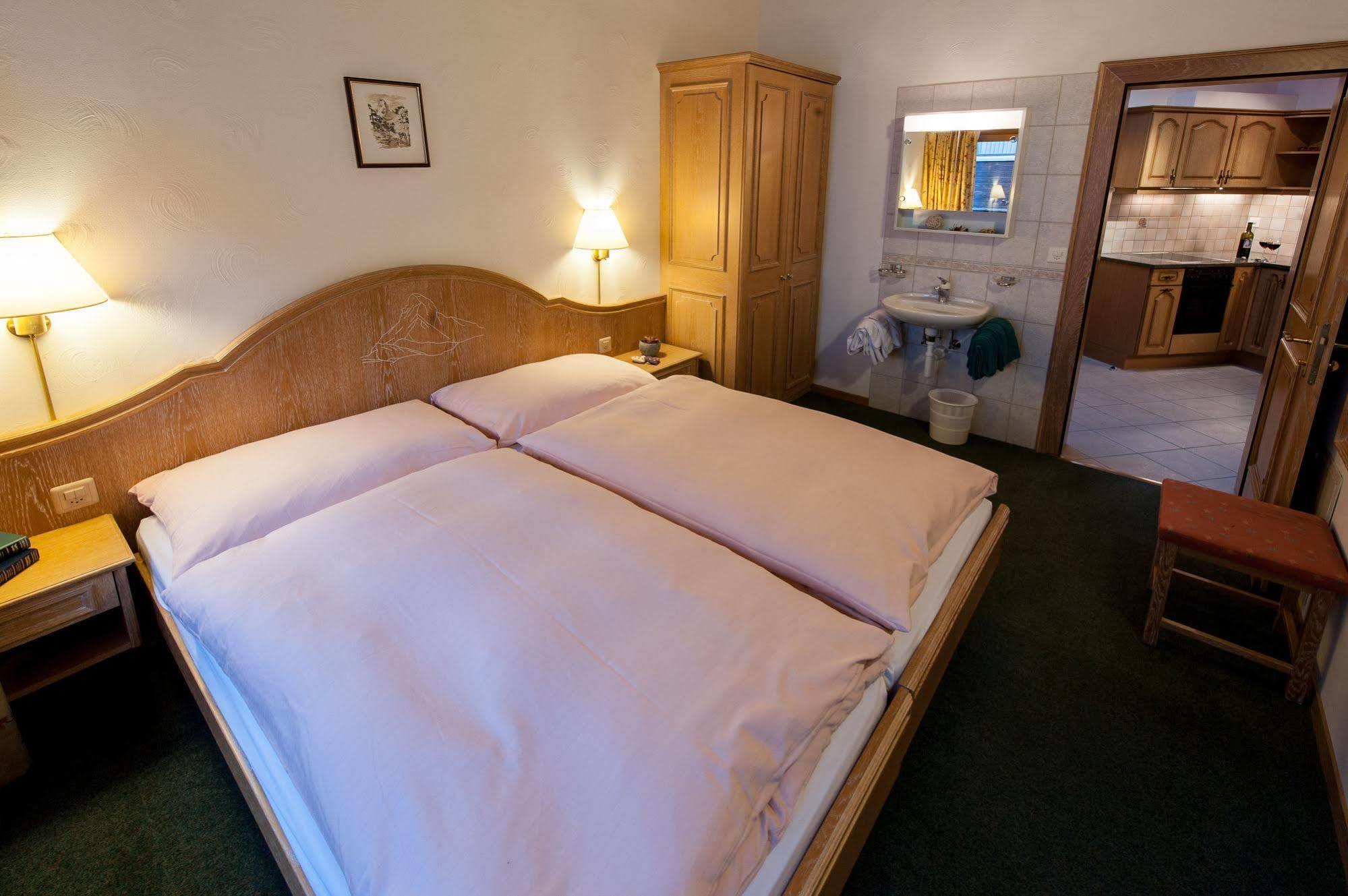Appartements Zermatt Paradies Ngoại thất bức ảnh